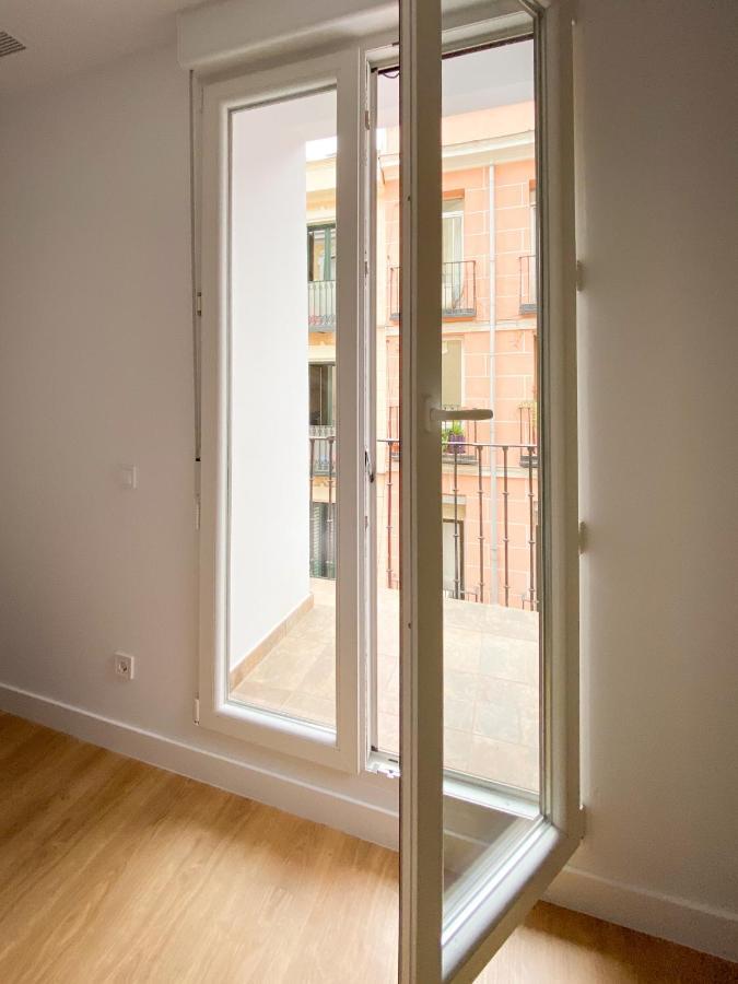 Sol Apartamento En Madrid Centro Esterno foto